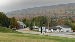  Relax Inn Altoona  Альтоона